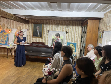 Персональна виставка витинанки "Предвічне древо України"