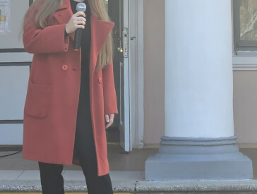 У променях вальсу