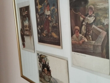 Виставка вітальних листівок із приватного зібрання Олексія Петренка