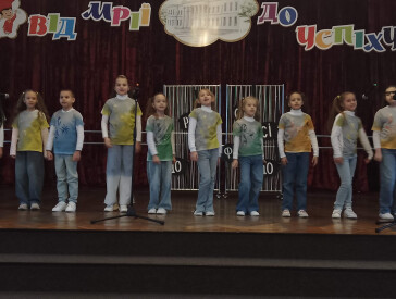 Посвята першокласників музичного відділення до почесного ордену “Лицарів музики”