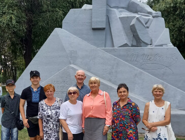 До 100-річчя відкриття пам’ятника Тарасу Шевченку у Полтаві