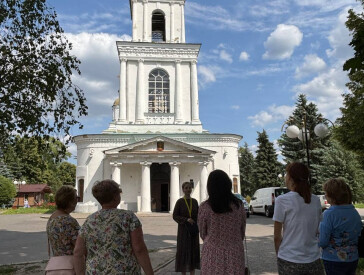 Пішохідна екскурсія містом «Панас Мирний і Полтава» (фотозвіт)