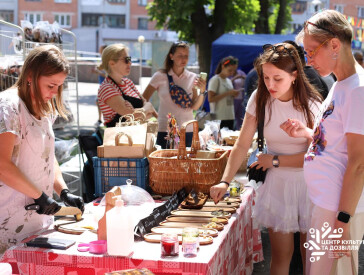 На вихідних у Центрі культури та дозвілля пройшов традиційний фестиваль здоров’я «Свято меду»