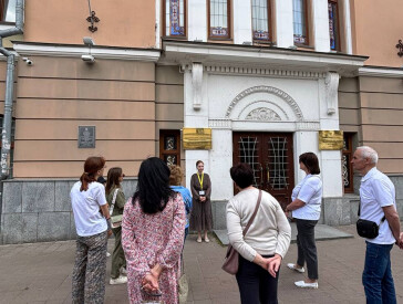 Пішохідна екскурсія містом «Панас Мирний і Полтава» (фотозвіт)