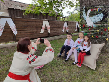 Лелека в вишиванці: як ми відсвяткували День вишиванки