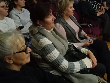 «Щоб у нашій у оселі всі свята були веселі!»