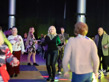 У ЦКД знову проводять тематичні вечори відпочинку для людей поважного віку