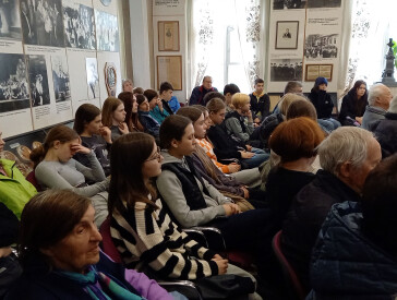 Персональна виставка Назара Божинського: «Над простором і часом»