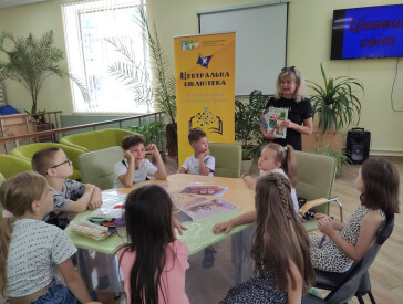 Тікай від спеки до бібліотеки!