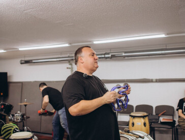 Живі виставки-презентації музичних інструментів в ПДМШ№1