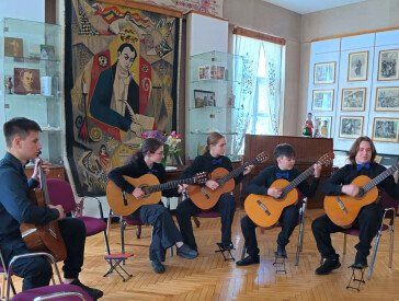 Презентація  виставки репортерської фотографії LIFE PRESS PHOTО