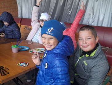 Маленькі символи великої вдячності: майстер-клас у парку культури та відпочинку "Перемога"