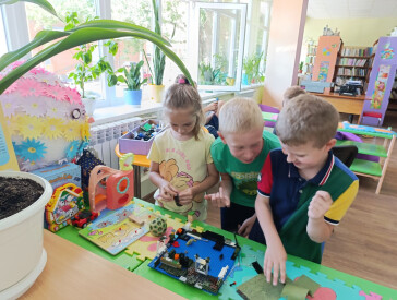 Літо на бібліотечному острові