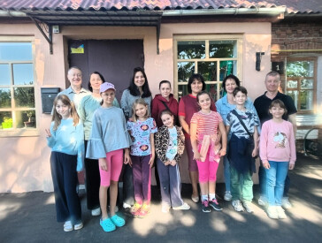 Мир на землі – радість у родині