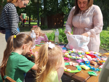 Парк "Перемога": свято на честь початку літа та канікул