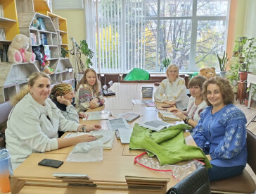 Стібок до стібка, з любов’ю у серці