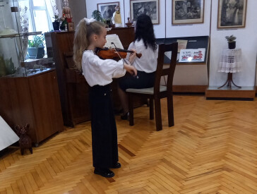 Концертна програма до Дня Збройних Сил України