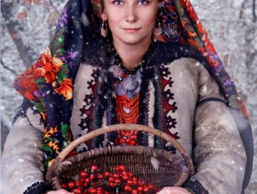 Натопили теплі груби, одяглися в кожухи