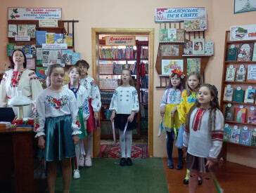 «Для рідненької матусі заспіваю пісню я»