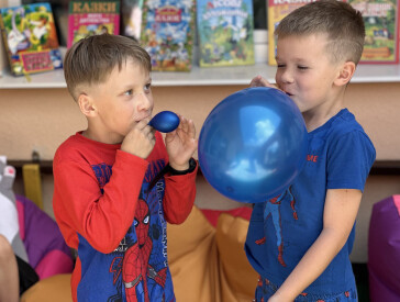 «Годі спати! Йдемо на бібліопаті!»: яскрава піжамна вечірка у бібліотеці