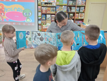 Літо в бібліотеці — це пригоди, відкриття та веселі зустрічі!