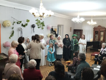 Вистава, що проймає до мурах