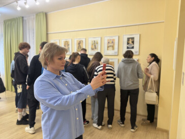 Інклюзивна екскурсія експозицією малюнків Саші Путрі