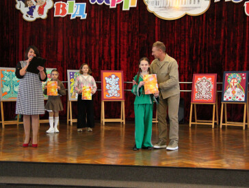 «Пісенні крила Чураївни»: пам’яті Раїси Кириченко