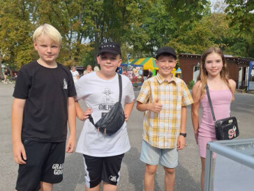 З нагоди Дня знань у парку «Перемога» було проведено безпрограшну благодійну лотерею