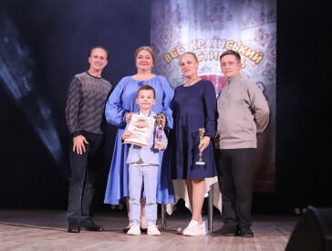 «Мамина сорочка» зібрала 41 000 гривень на підтримку українських військових