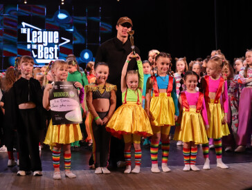 «Битва танцювальних шкіл»: 700 учасників, шалені емоції та допомога ЗСУ