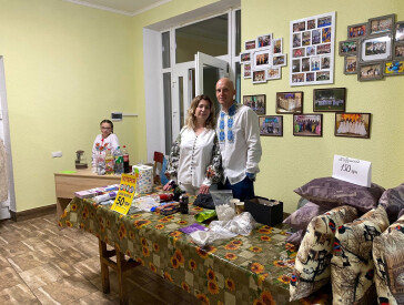 Благодійний арт-простір у Пальчиківській філії ЦКД об’єднав родини, творчість і підтримку ЗСУ