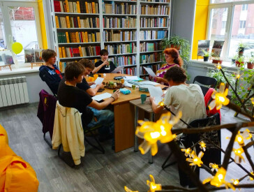 Friendly Place: посиденьки, пісні, репетиції...