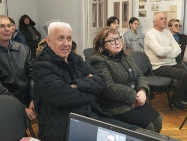 Виставка вітальних листівок із приватного зібрання Олексія Петренка