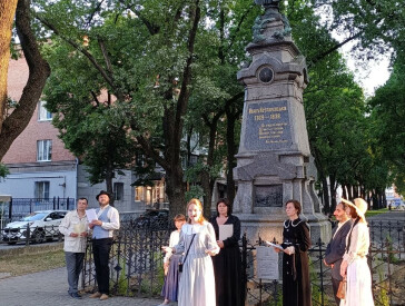 Театралізована пішохідна екскурсія містом «Панас Мирний. Полтава. Театр»