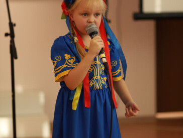 «Захисникам та захисницям України присвячуємо»