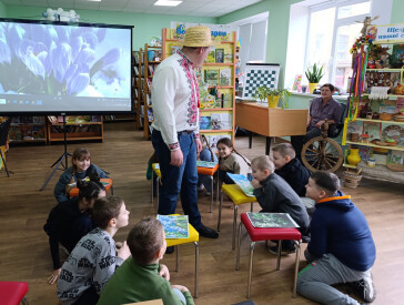 Природознавча година «Різнобарвні первоцвіти»