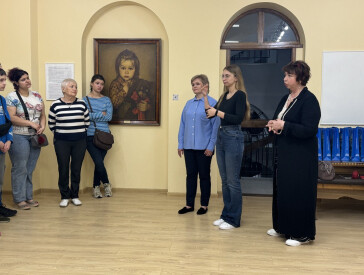 Інклюзивна екскурсія експозицією малюнків Саші Путрі