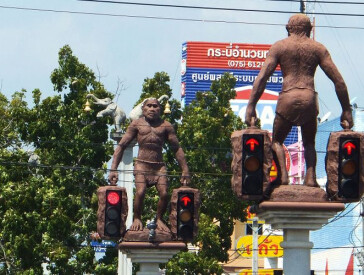 Світлофор корисна річ, служить людям день і ніч