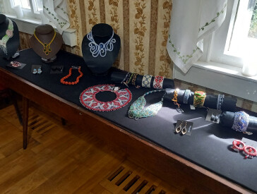 «Сповідь душі»: виставка прикрас з бісеру Анастасії Діжечко