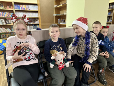 Новорічні пригоди юних читачів