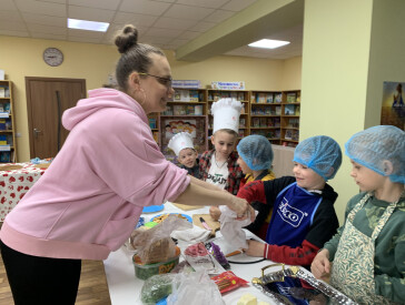 Кулінарний двобій у бібліотеці: смачно, весело, креативно