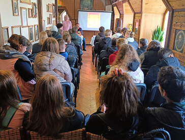 Автограф-сесія Віталія Закладного «Несвіцький. Повернуте ім’я»