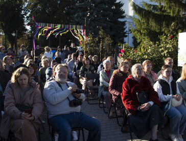 Головна презентація VR-квест “У пошуках скарбу Івана Котляревського”
