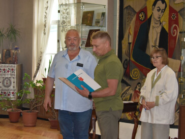 Персональна виставка Ігоря Лотиша “Країнами та континентами”