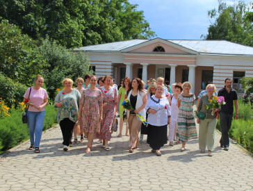 Доторкнутися до історії