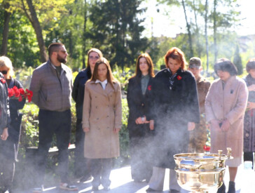 8 травня: покладання квітів з нагоди Дня пам’яті та перемоги над нацизмом у Другій світовій війні