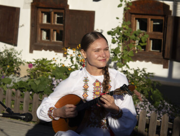 Головна презентація VR-квест “У пошуках скарбу Івана Котляревського”