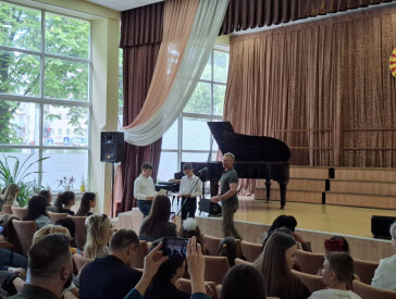 XV Відкритий фестиваль-конкурс фортепіанних та камерних ансамблів «Камерата».