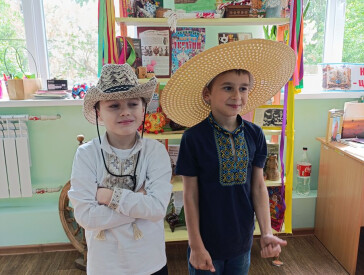 Унікальний капелюх – бриль